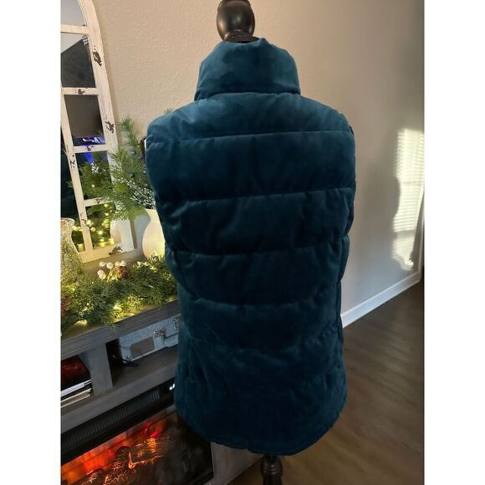 ZeroXposur‎ women's vest size M green NWOT - Picture 2 of 3